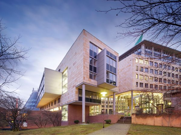 Behördenzentrum 02